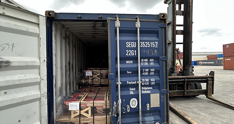 Nichiyu's pallet trucks were successfully moved into the warehouse, ready for shipment.